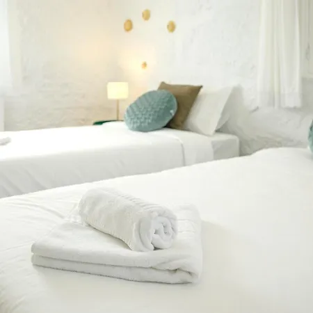 Majestic In With Private Pool אמרנטה